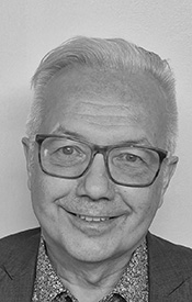 Rob Wozny, Senior Communications and Content Specialist is the lead for communications and executive counsel.